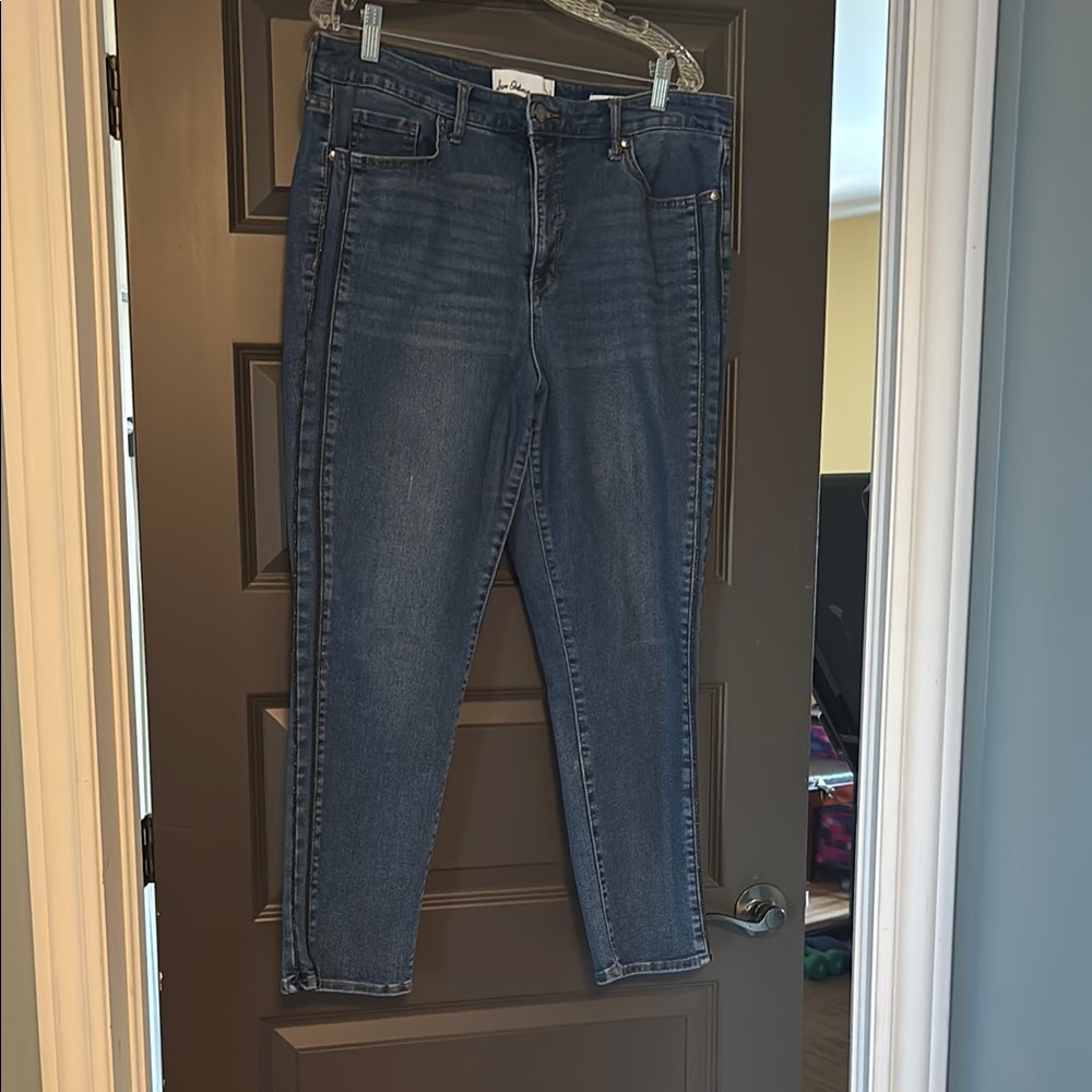 Women's Blue Jeans